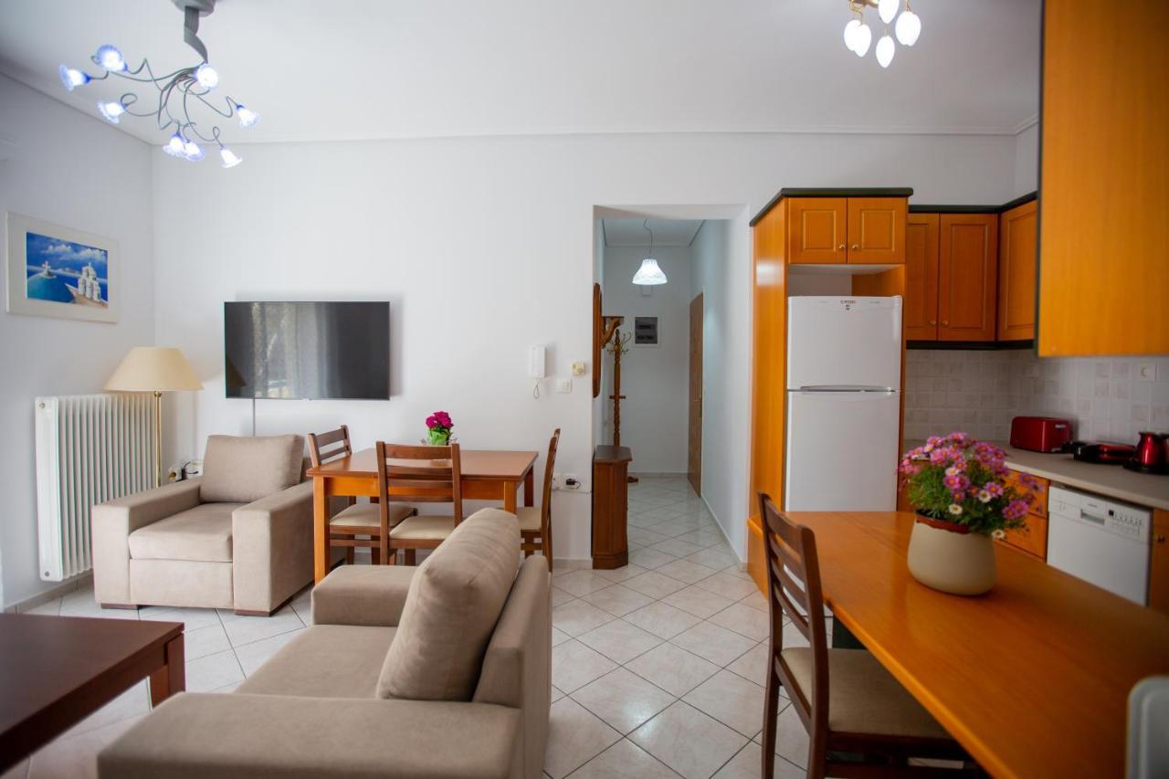 Poly'S Charming Home - City Center & Near The Beach 2Bedroom Apartment Nafpaktos Exterior foto